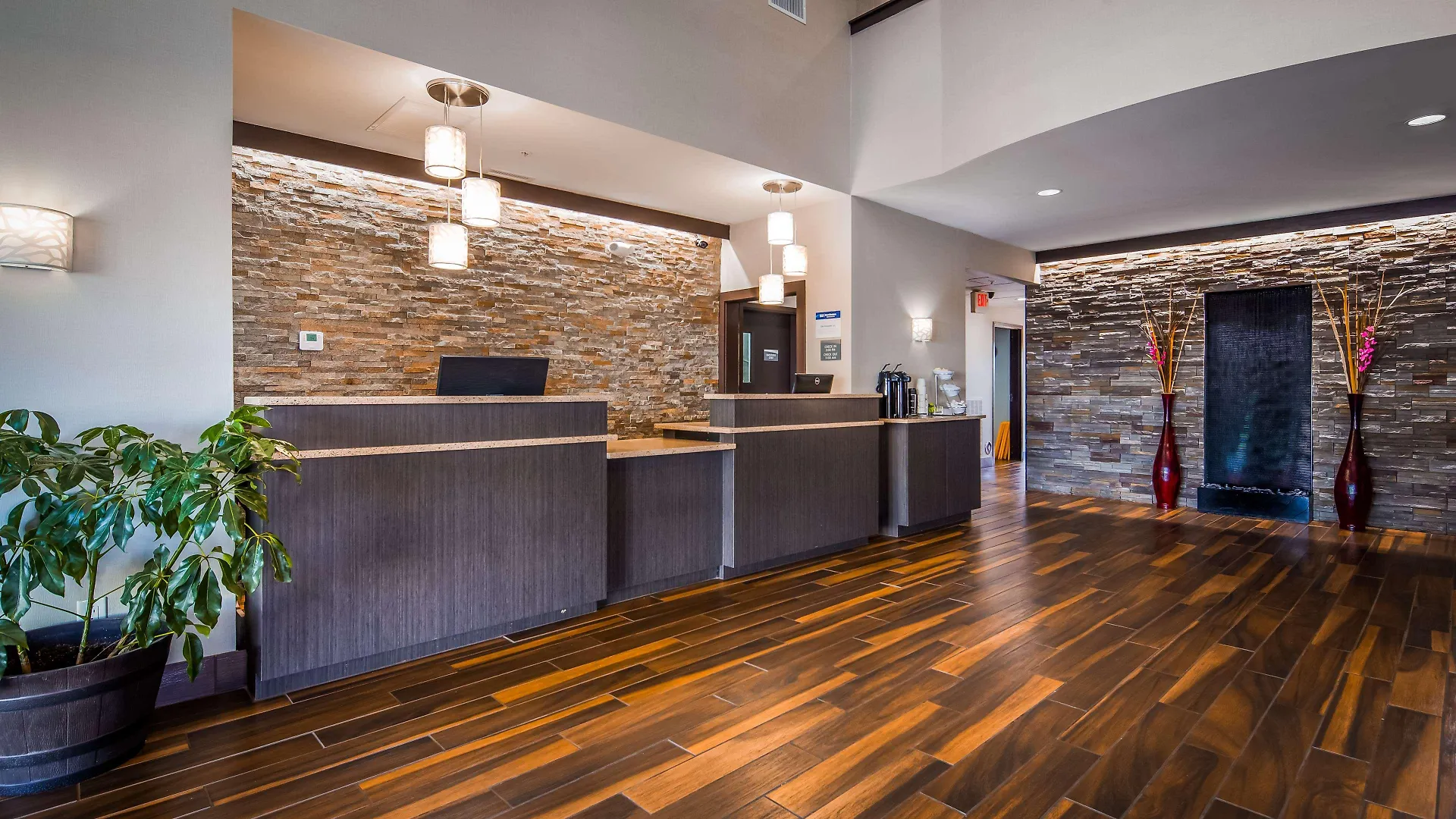Best Western Queens Gold Coast New York Hotel