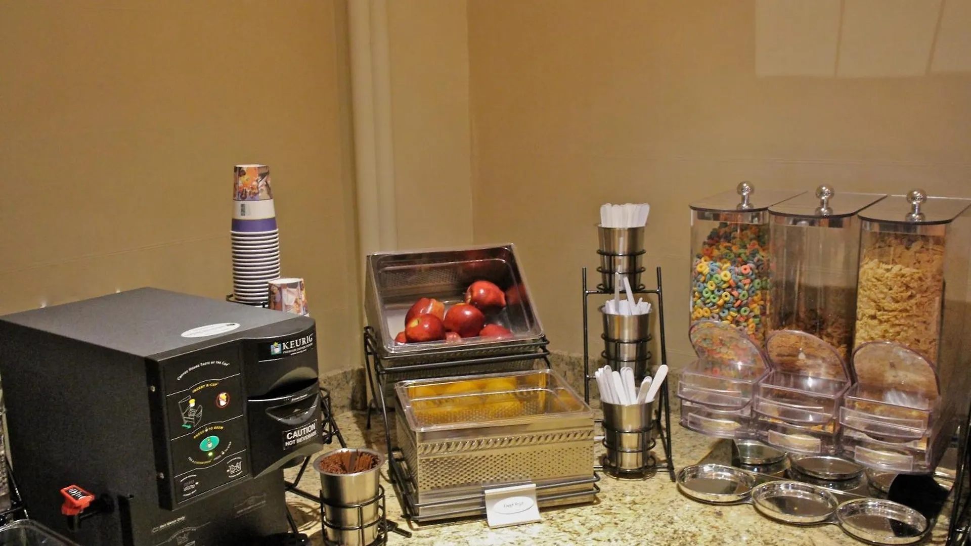 Hotel Best Western Queens Gold Coast New York